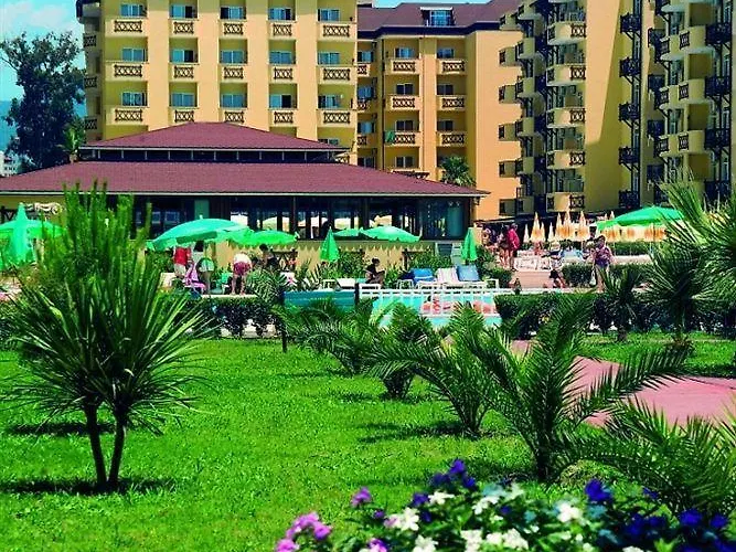 Hotel Titan Garden Ultra All Inclusive Konaklı