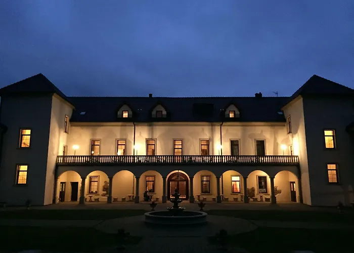 Hotel Zamek Kamenny Dvur Františkovy Lázně