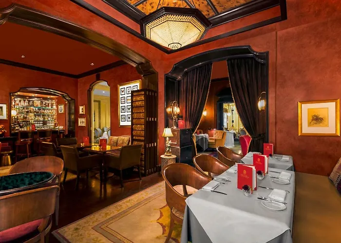 Hotel Plaza Athenee New York